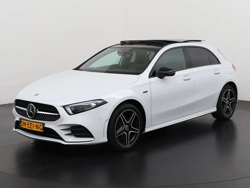 Mercedes-Benz A-Klasse - Afbeelding 1 van 30