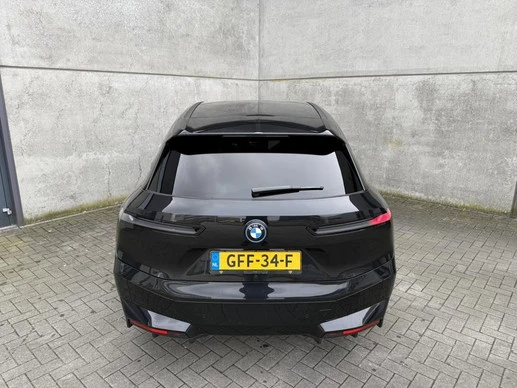 BMW iX - Afbeelding 11 van 30