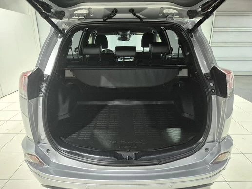 Toyota RAV4 - Afbeelding 28 van 30