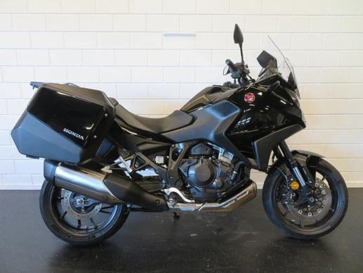 Honda NT 1100 - Afbeelding 1 van 16