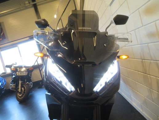 Honda NT 1100 - Afbeelding 8 van 16