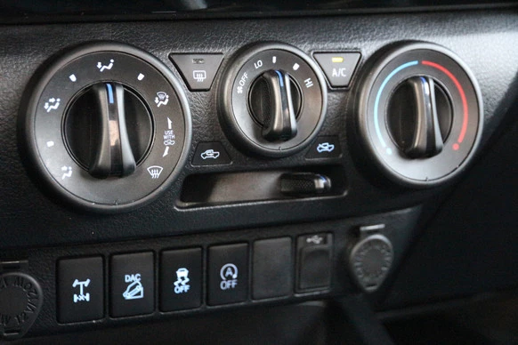 Toyota Hilux - Afbeelding 18 van 22