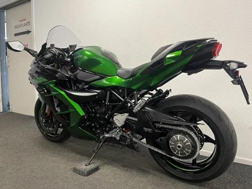 Kawasaki  - Afbeelding 14 van 21