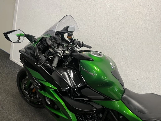 Kawasaki  - Afbeelding 18 van 21