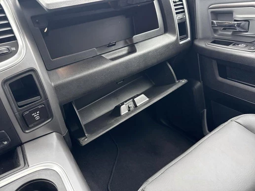 Dodge Ram 1500 - Afbeelding 20 van 30