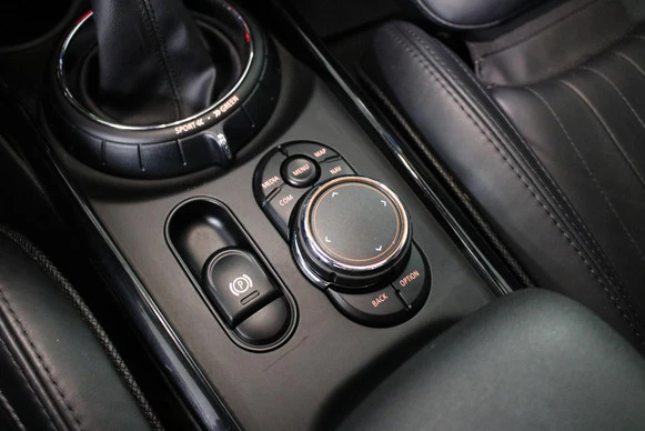 MINI Clubman - Afbeelding 28 van 30