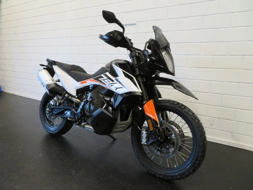 KTM 790 - Afbeelding 2 van 15