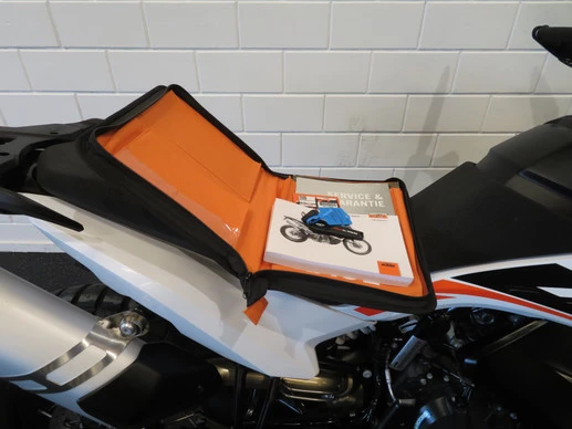 KTM 790 - Afbeelding 13 van 15
