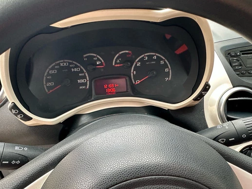 Ford Ka - Afbeelding 13 van 15