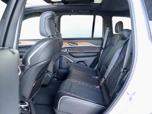 Jeep Grand Cherokee - Afbeelding 10 van 30