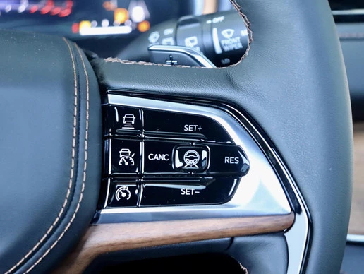 Jeep Grand Cherokee - Afbeelding 14 van 30