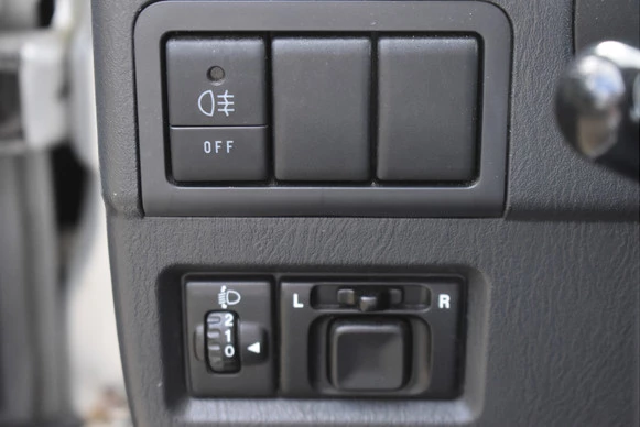 Suzuki Jimny - Afbeelding 16 van 30