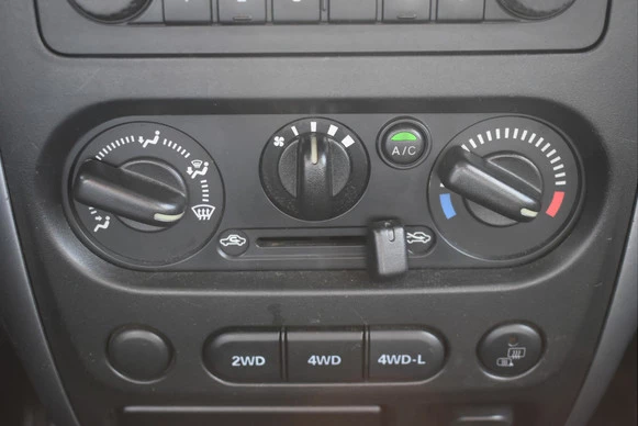 Suzuki Jimny - Afbeelding 21 van 30