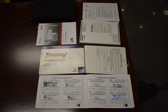 Suzuki Jimny - Afbeelding 23 van 30