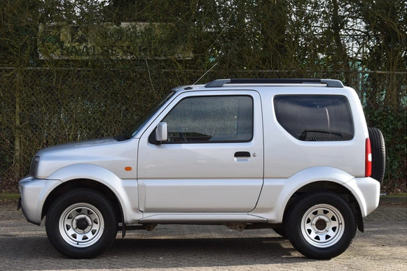 Suzuki Jimny - Afbeelding 24 van 30