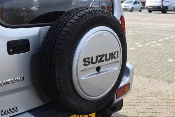 Suzuki Jimny - Afbeelding 27 van 30