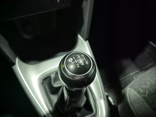 Toyota Yaris Cross - Afbeelding 12 van 27