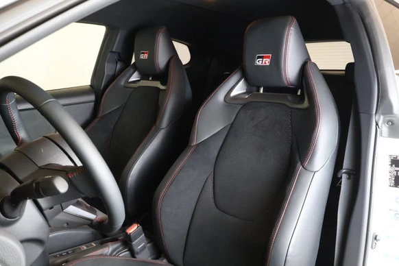 Toyota Yaris - Afbeelding 7 van 25