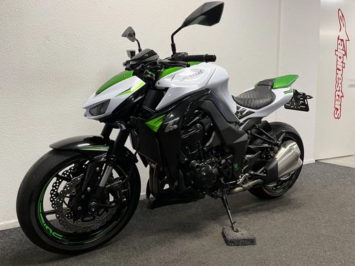 Kawasaki Z1000 - Afbeelding 11 van 19