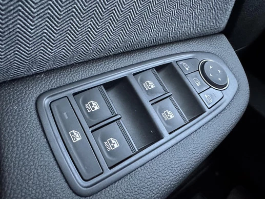 Renault Clio - Afbeelding 15 van 19