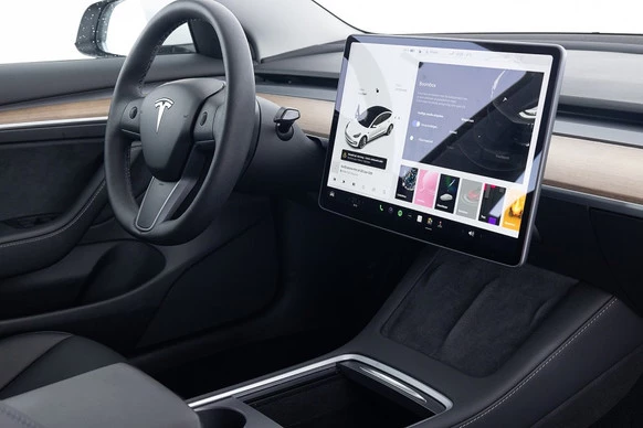 Tesla Model 3 - Afbeelding 3 van 26