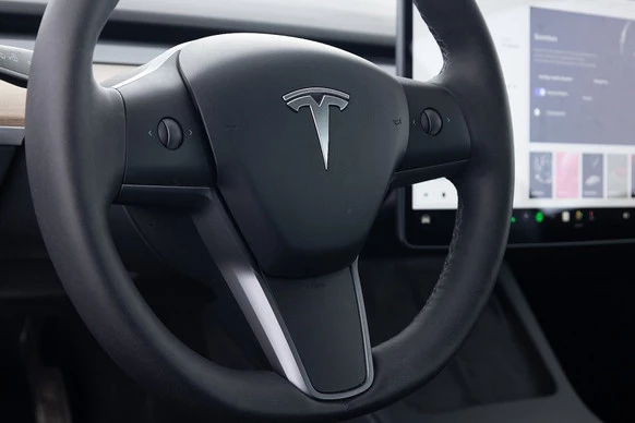 Tesla Model 3 - Afbeelding 11 van 26