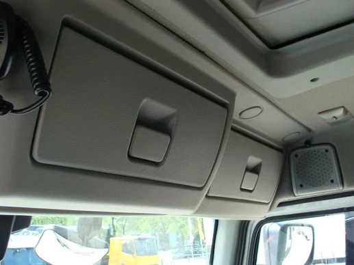 Renault D - Afbeelding 28 van 30