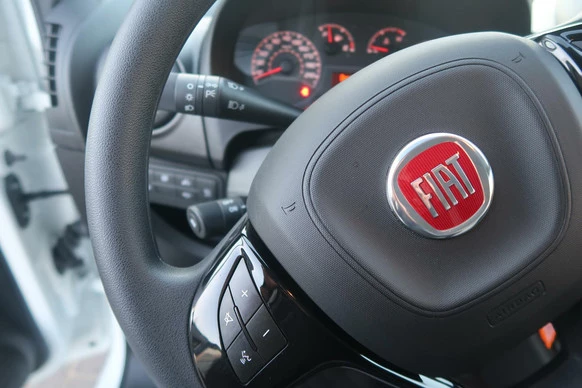 Fiat Fiorino - Afbeelding 13 van 30
