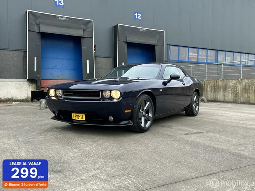 Dodge Challenger - Afbeelding 1 van 30