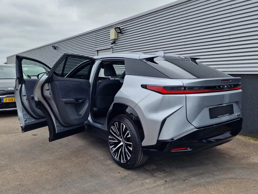 Lexus RZ - Afbeelding 28 van 30