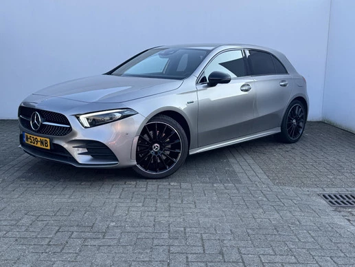 Mercedes-Benz A-Klasse - Afbeelding 1 van 26