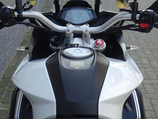 Aprilia Caponord - Afbeelding 12 van 17