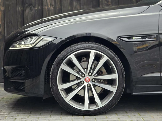 Jaguar XF - Afbeelding 14 van 30