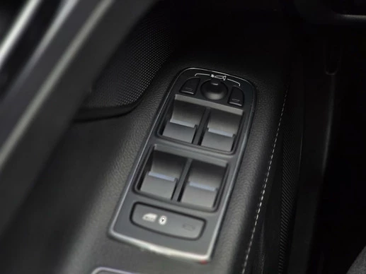Jaguar XF - Afbeelding 17 van 30