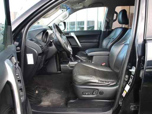 Toyota Land Cruiser - Afbeelding 4 van 30