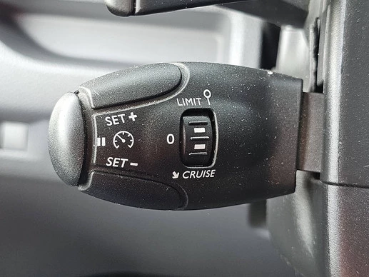 Opel Vivaro - Afbeelding 13 van 21