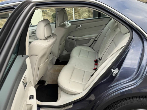 Mercedes-Benz E-Klasse - Afbeelding 4 van 17