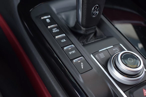 Maserati Levante - Afbeelding 19 van 30