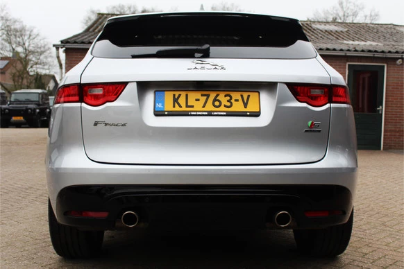 Jaguar F-PACE - Afbeelding 20 van 30