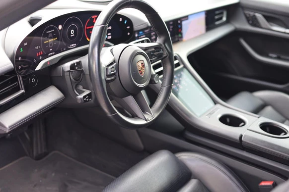 Porsche Taycan - Afbeelding 12 van 15