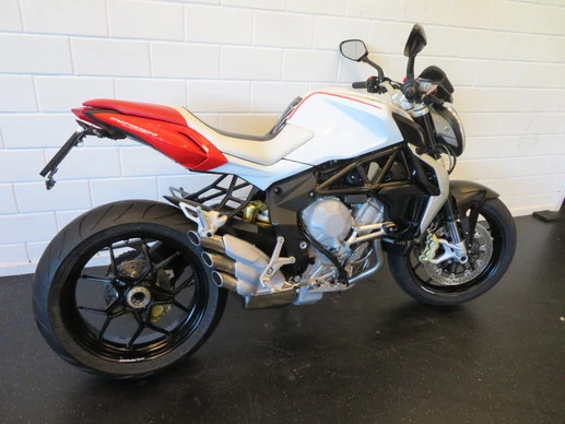 MV Agusta Brutale - Afbeelding 3 van 15