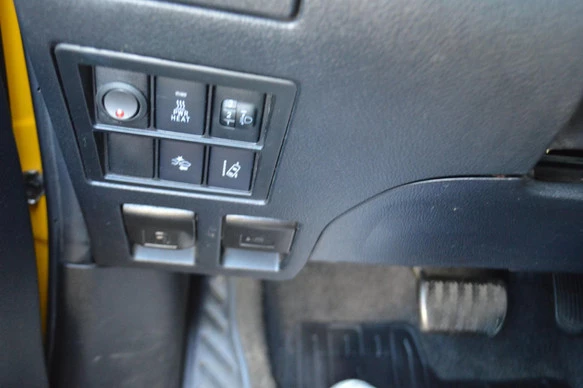 Toyota Hilux - Afbeelding 25 van 29