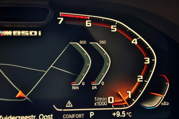 BMW 8 Serie - Afbeelding 25 van 30