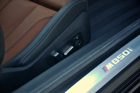 BMW 8 Serie - Afbeelding 29 van 30