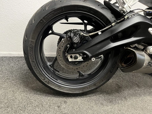 Triumph Street Triple - Afbeelding 5 van 20