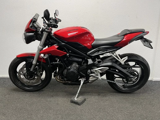 Triumph Street Triple - Afbeelding 15 van 20