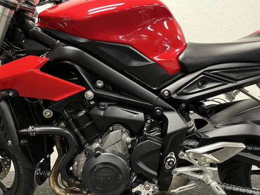 Triumph Street Triple - Afbeelding 20 van 20
