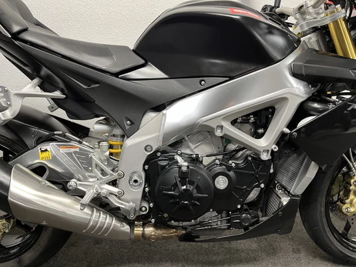 Aprilia Tuono V4 - Afbeelding 5 van 16