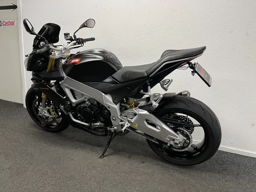 Aprilia Tuono V4 - Afbeelding 14 van 16