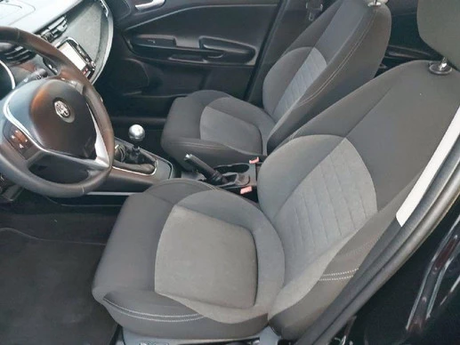 Alfa Romeo Giulietta - Afbeelding 10 van 22